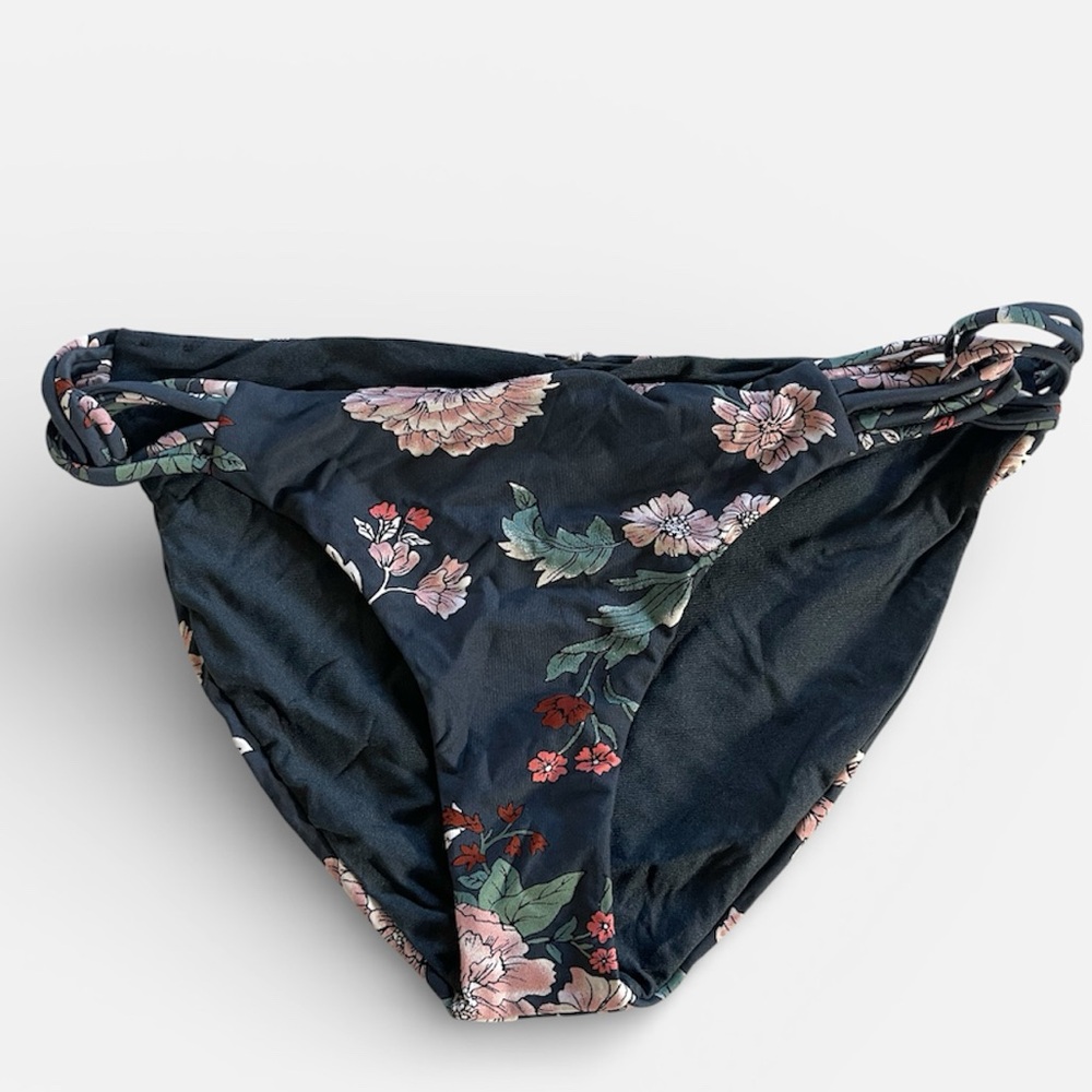 NWT O'Neill Women's James Strappy Full Coverage Floral Bikini Bottom  Size Large